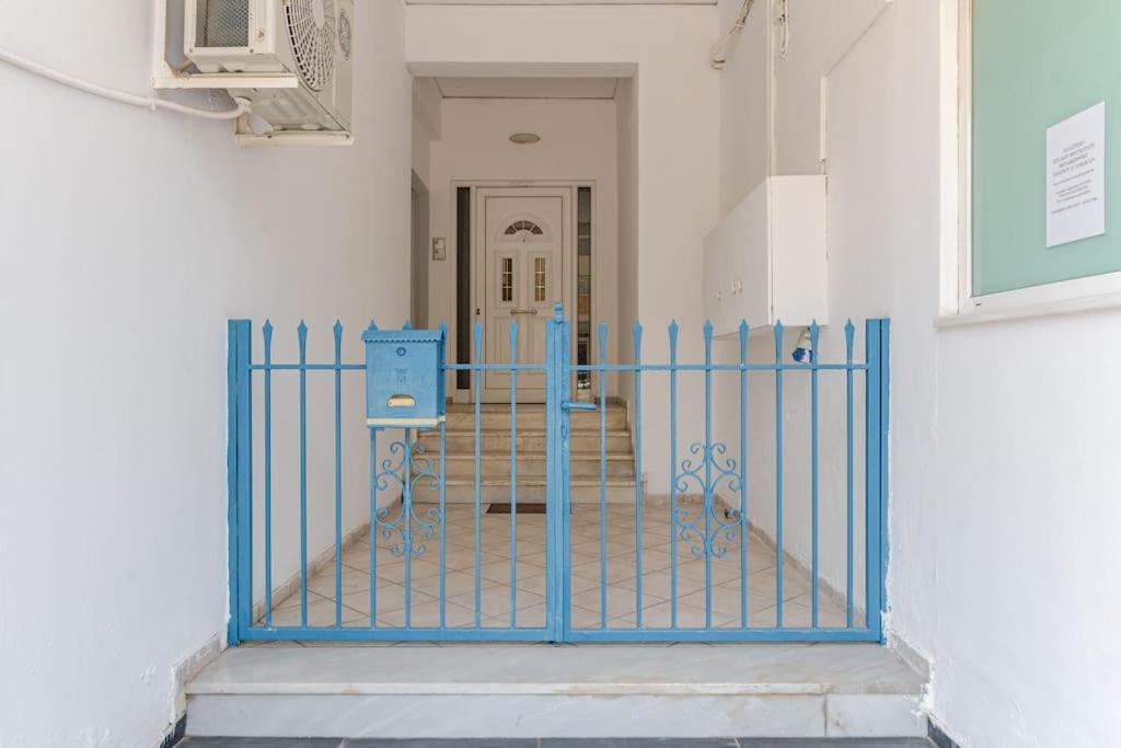 Seaside Escape Apartments - Poseidon Παλαιά Φώκαια Εξωτερικό φωτογραφία