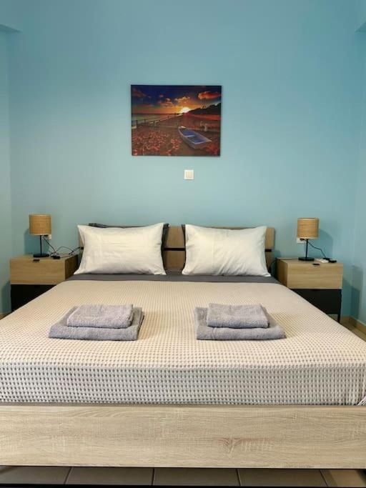 Seaside Escape Apartments - Poseidon Παλαιά Φώκαια Εξωτερικό φωτογραφία